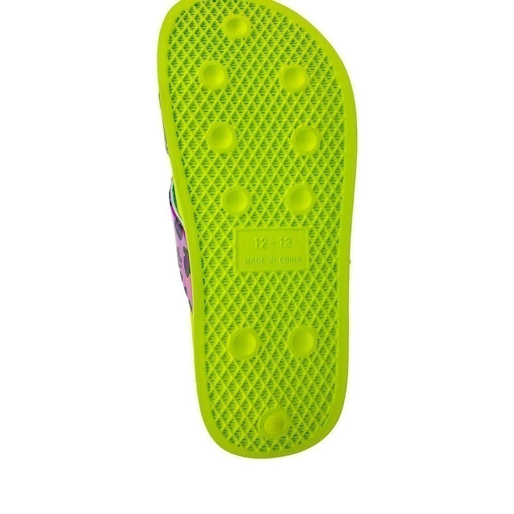 L.O.L. Surprise! Beach Sport Slide Sandal (Big Girls) Size 5-6 - Picture 5 of 7
